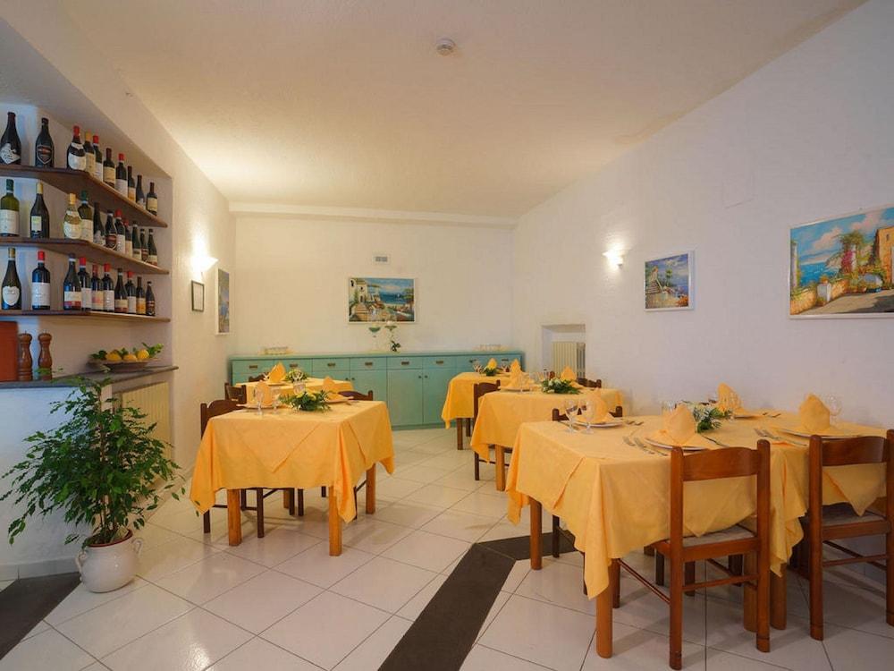 Hotel La Luna Ischia Esterno foto