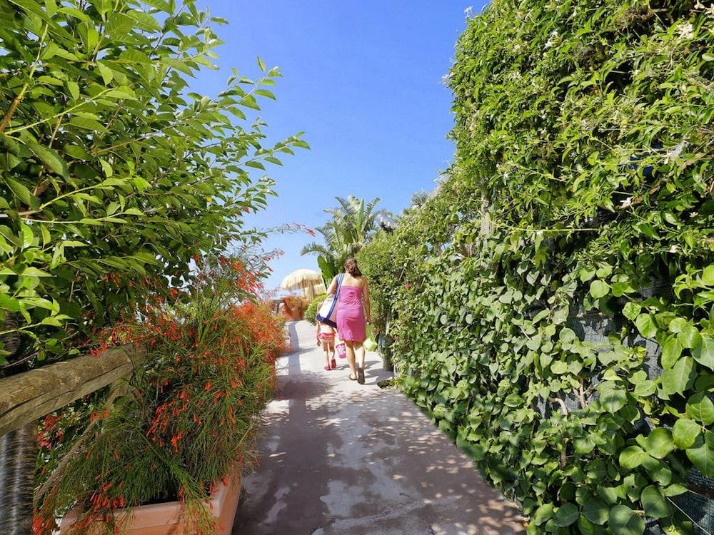 Hotel La Luna Ischia Esterno foto
