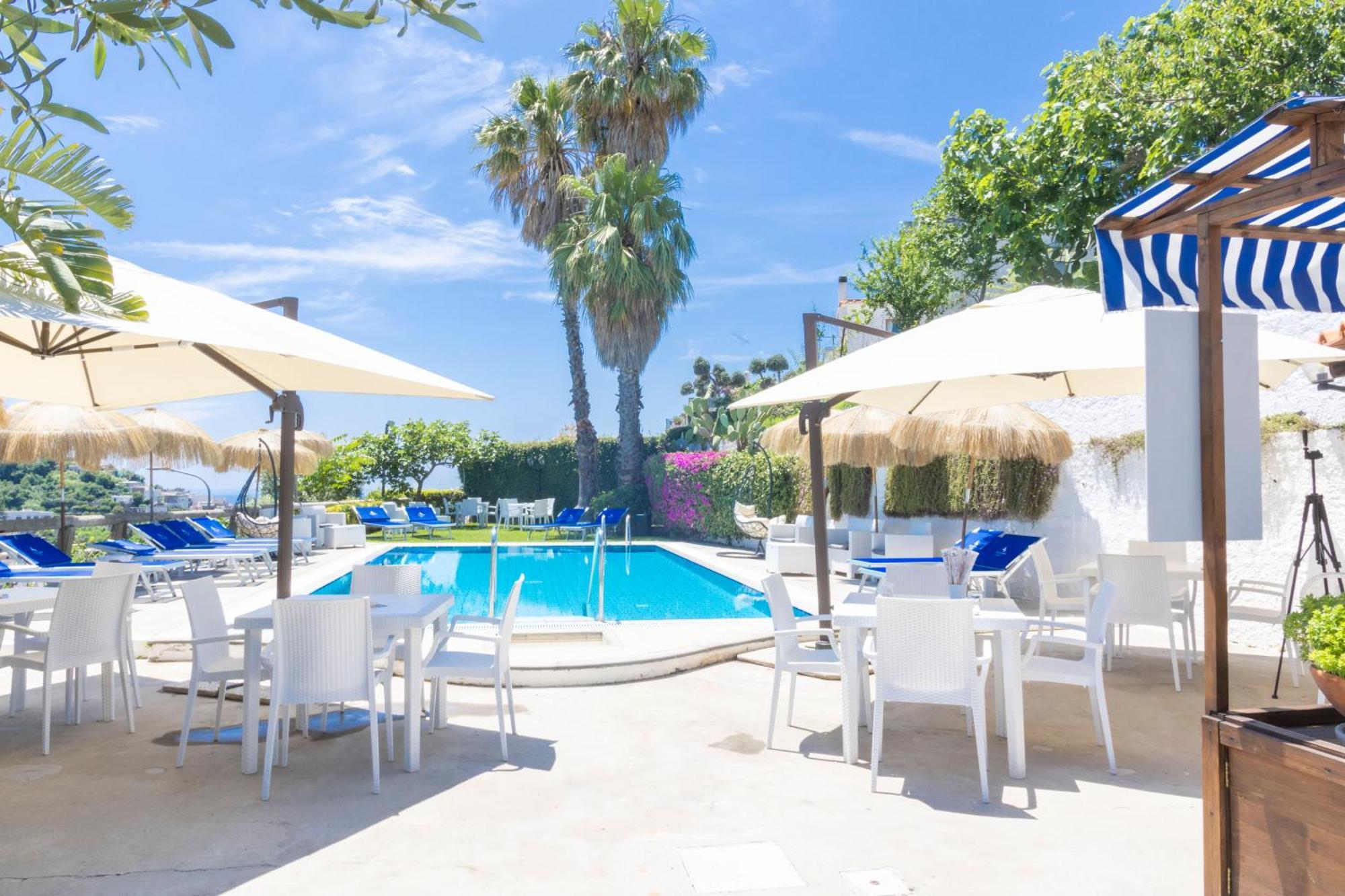 Hotel La Luna Ischia Esterno foto